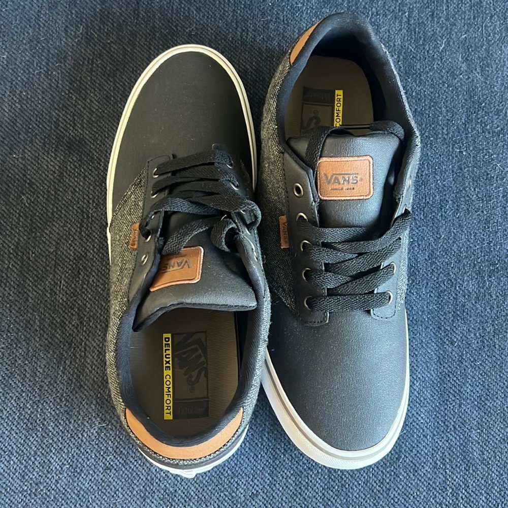 Vans mens shoes size 13